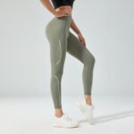 Item No  T2333KZ  Yoga Leggings - Image 4
