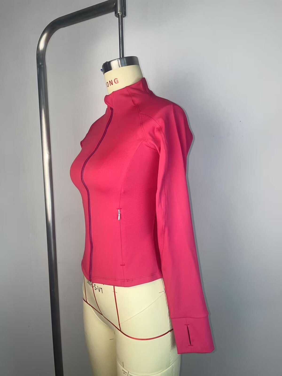 Item No  KDWT236  Yoga Jackets - Image 4