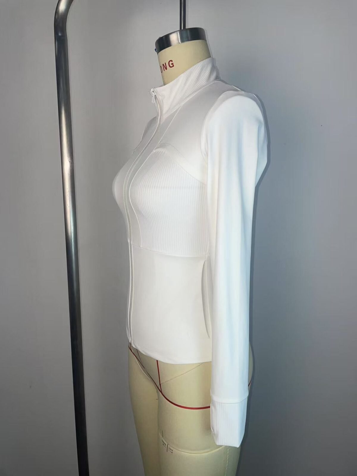 Item No  KDWT233   Yoga Jackets - Image 7