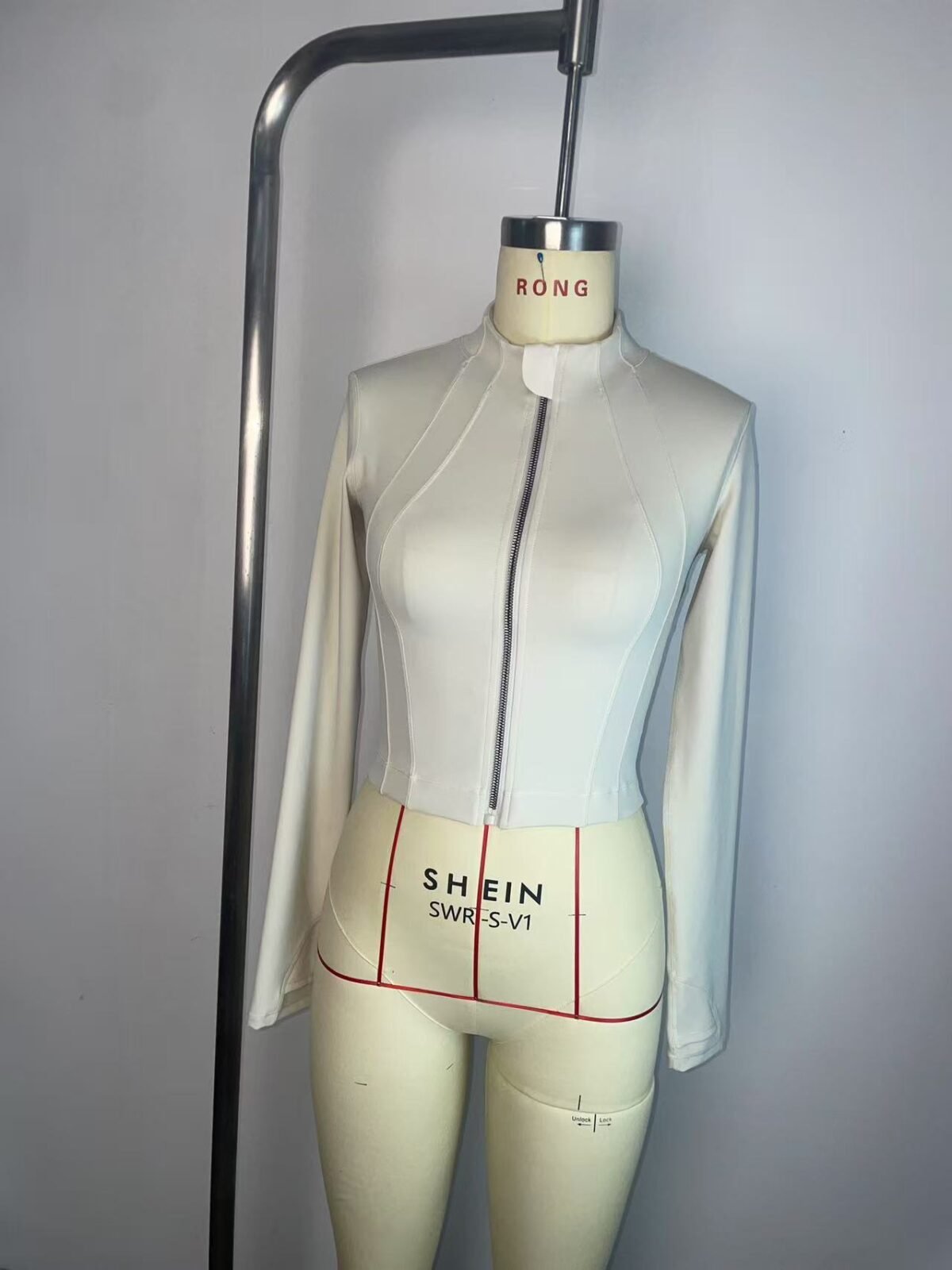 Item No  KDWT18   Yoga Jackets - Image 1
