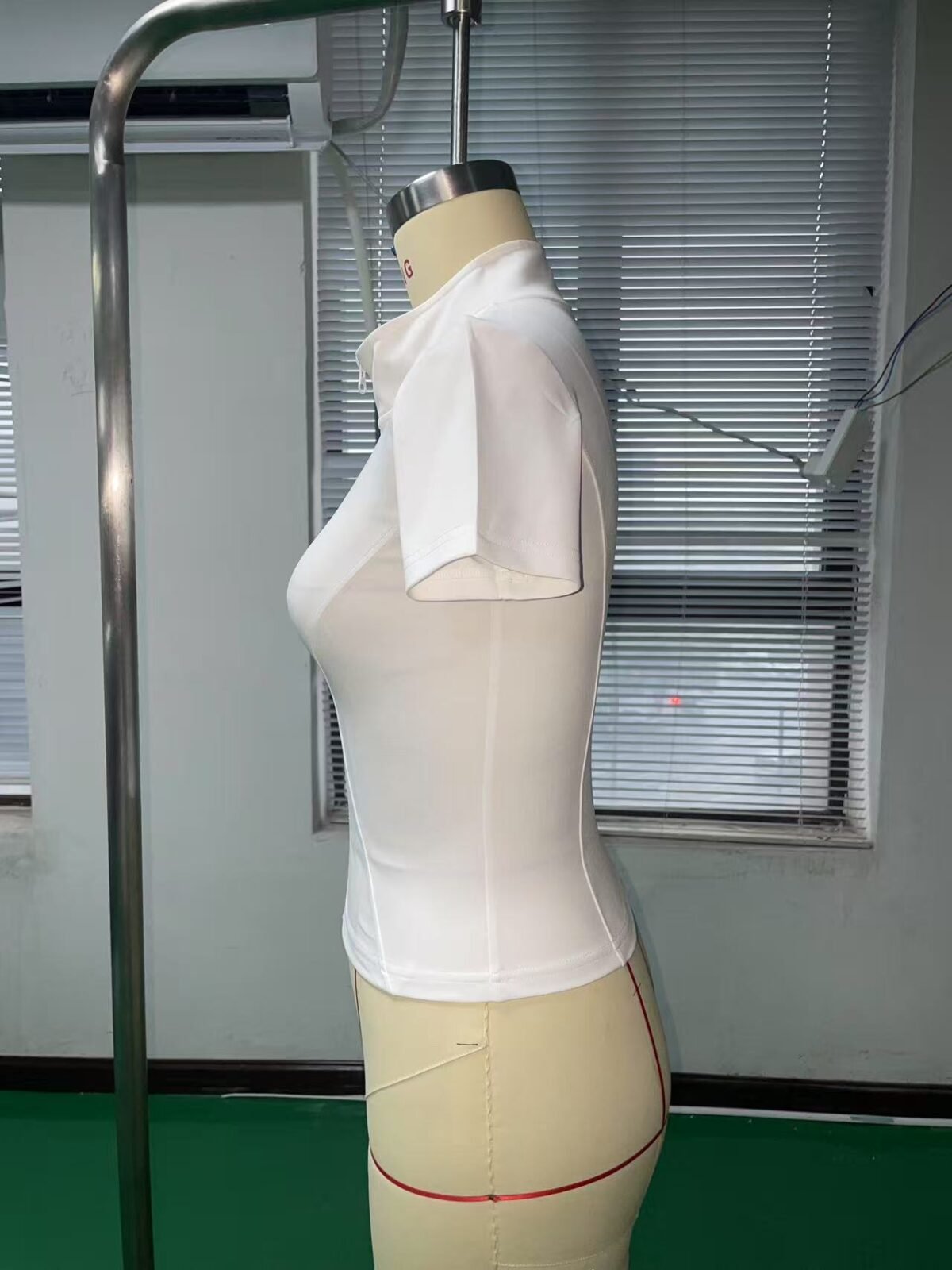 Item No   SQWT01  Yoga Jackets - Image 3