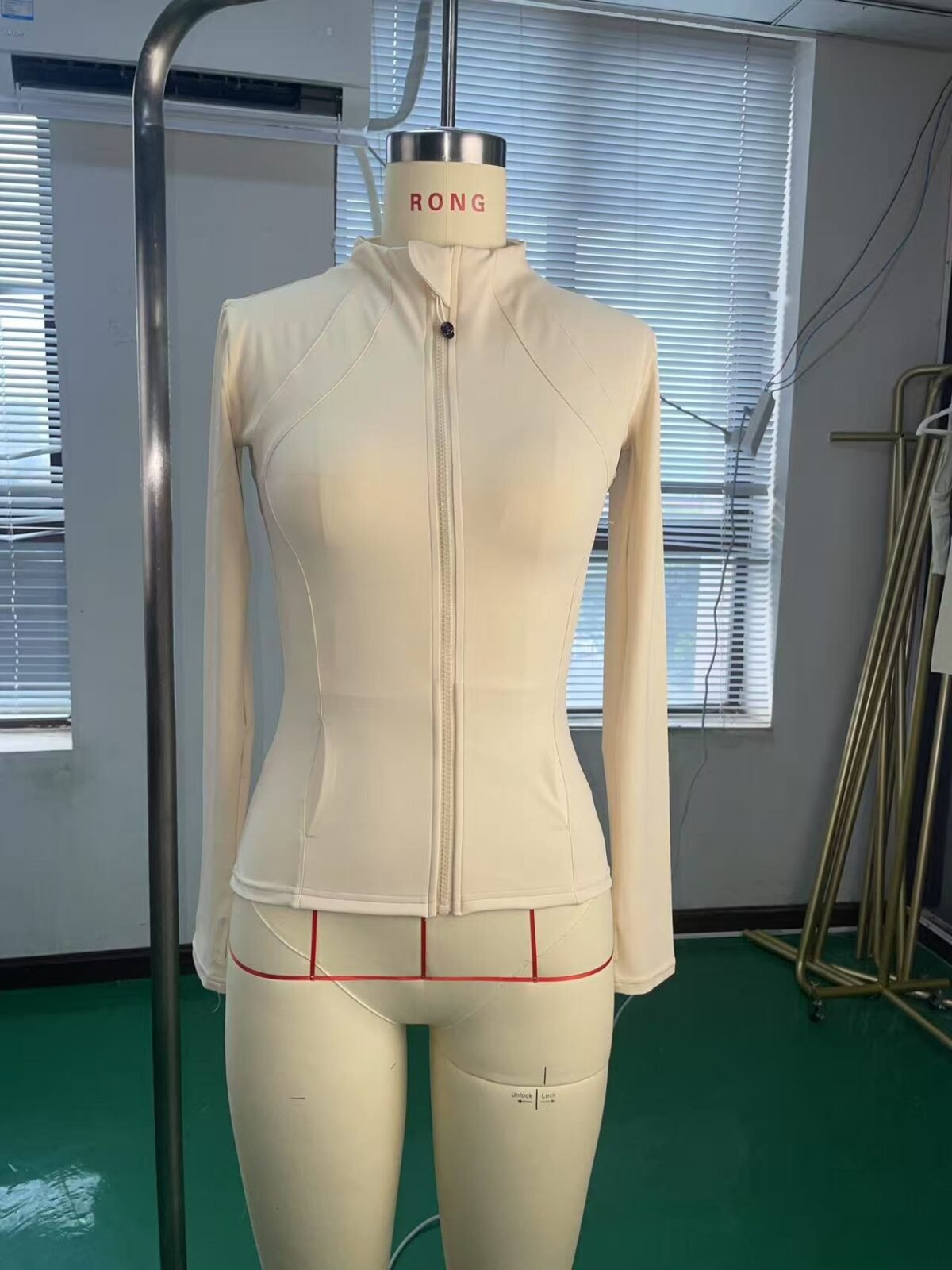 Item No  8106  Yoga Jackets - Image 3