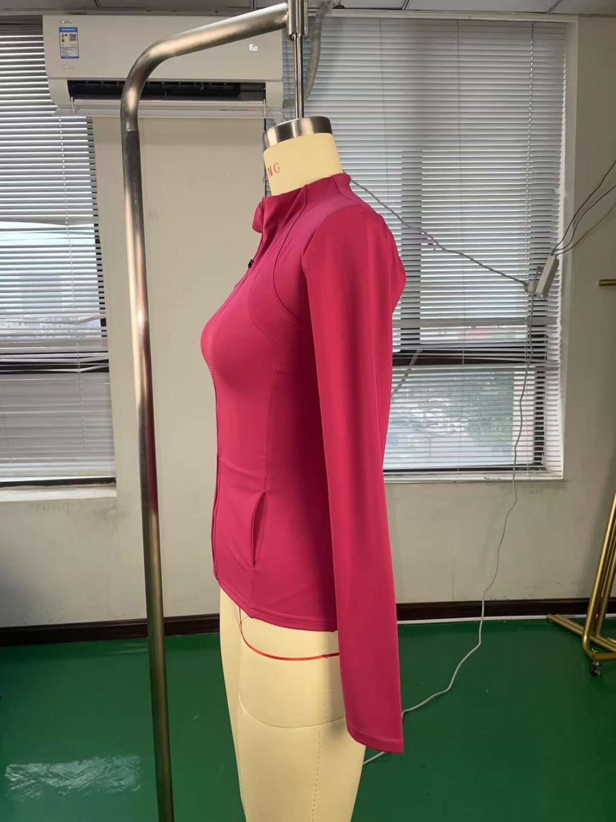 Item No  8106  Yoga Jackets - Image 12