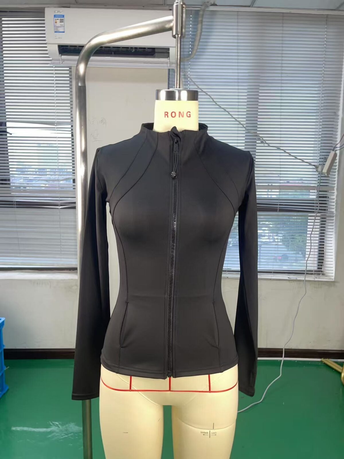 Item No  8106  Yoga Jackets - Image 5