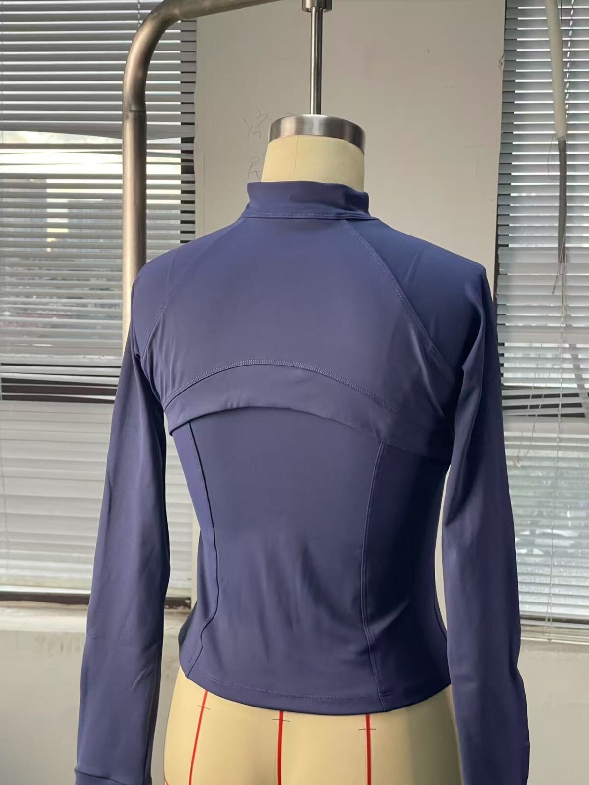Item No  KDWT05  Yoga Jackets - Image 9