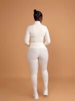 Item No TZ102  Yoga Set - Image 4